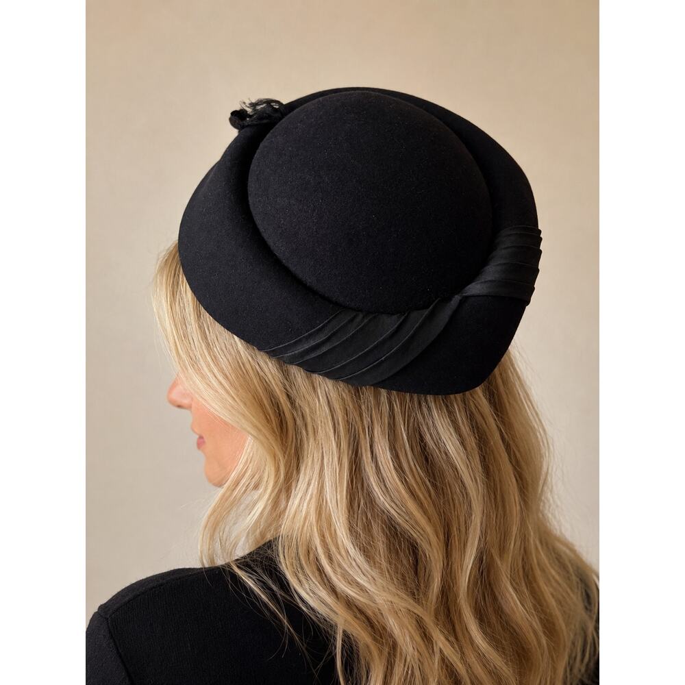 Vintage 1950s Cathay California Black Felt Hat Satin Trim Cocktail Hat